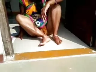 ऊपर से उसका लंड काम कर रहा सेक्सी मूवी फुल एचडी सेक्सी मूवी है