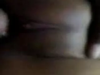 दो गोरी सुंदरियां जुनून की एक आधी रात के सत्र को ब्लू मूवी एचडी साझा करती हैं