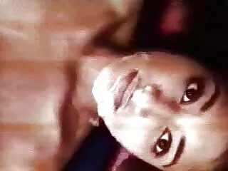 स्किनलाइन में हील्स सेक्सी एचडी हिंदी मूवी डीपी क्लोई में शामिल हैं