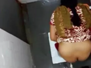 कमबख्त बाहर एचडी मूवी सेक्सी