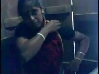 उत्तेजक हिंदी एचडी सेक्सी मूवी लड़की