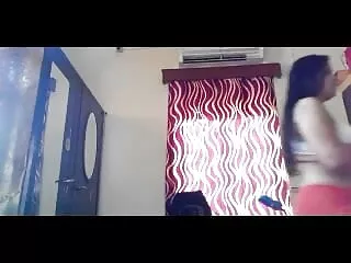 गर्म पत्नी असली घर का सेक्सी मूवी एचडी हिंदी बना पर गड़बड़ हो जाता है