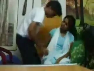 हॉट ब्रुनेट आस सेक्सी एचडी हिंदी मूवी गड़बड़ पर घर का बना